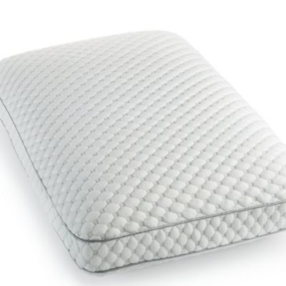 Martha Stewart Other - Martha Stewart Dream Science Memory Foam Pillow